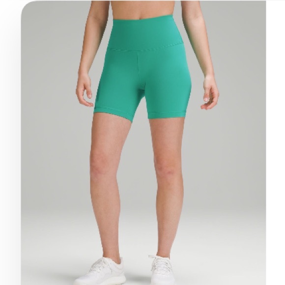 Lululemon Wunder Train High Rise 6” Shorts in Kelly Green - Picture 1 of 8
